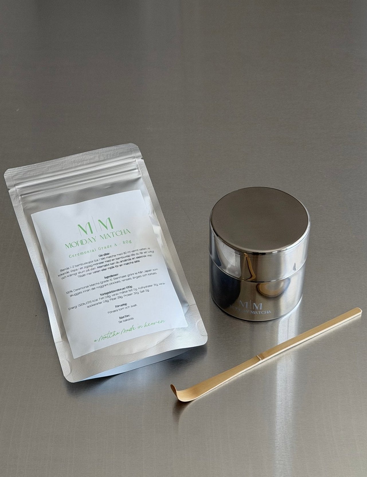 Ritual Bundle (80g Matcha + Tin + Scoop) | Ceremonial Grade A Matcha från Japan – Monday Matcha