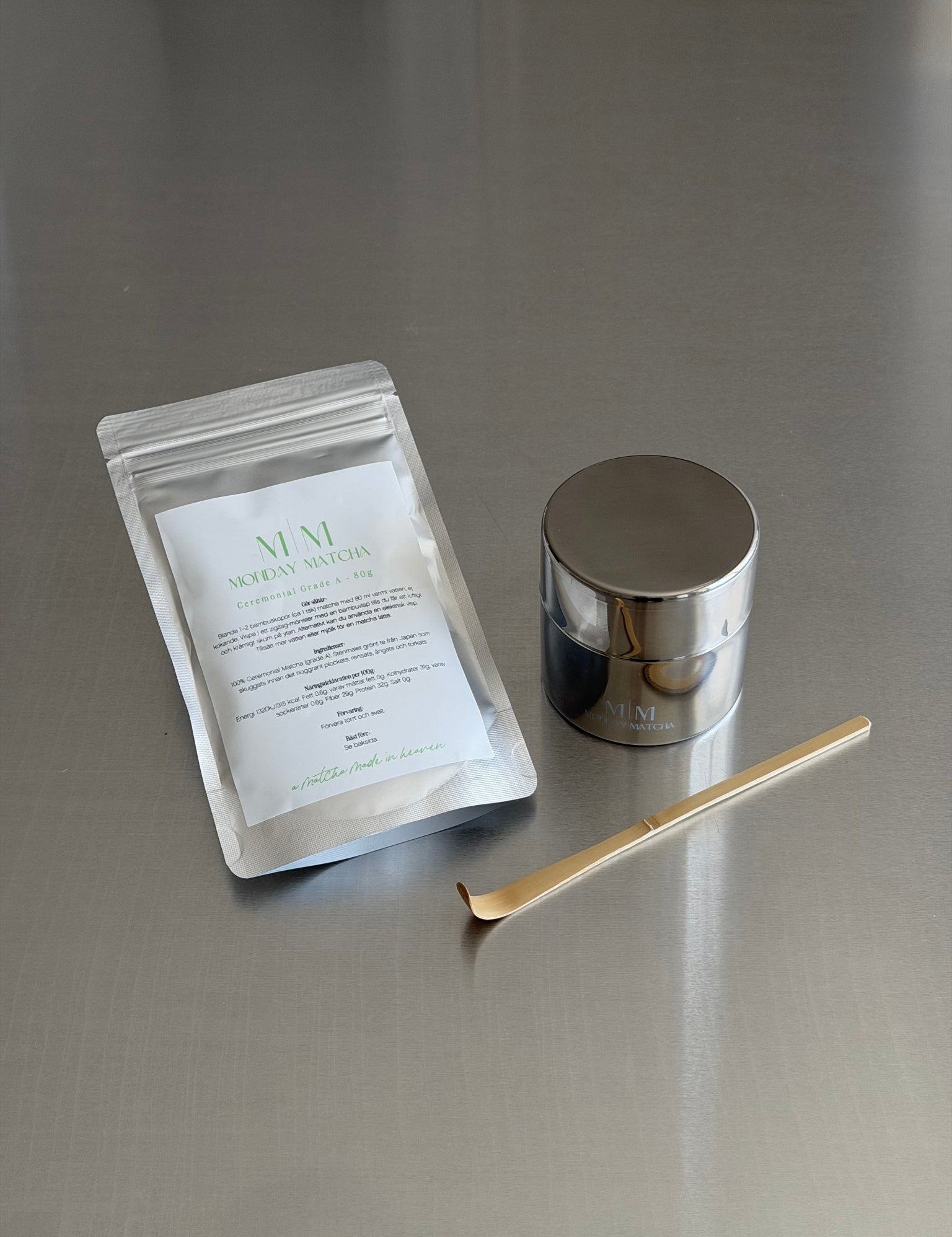 Ritual Bundle (80g Matcha + Tin + Scoop) | Ceremonial Grade A Matcha från Japan – Monday Matcha