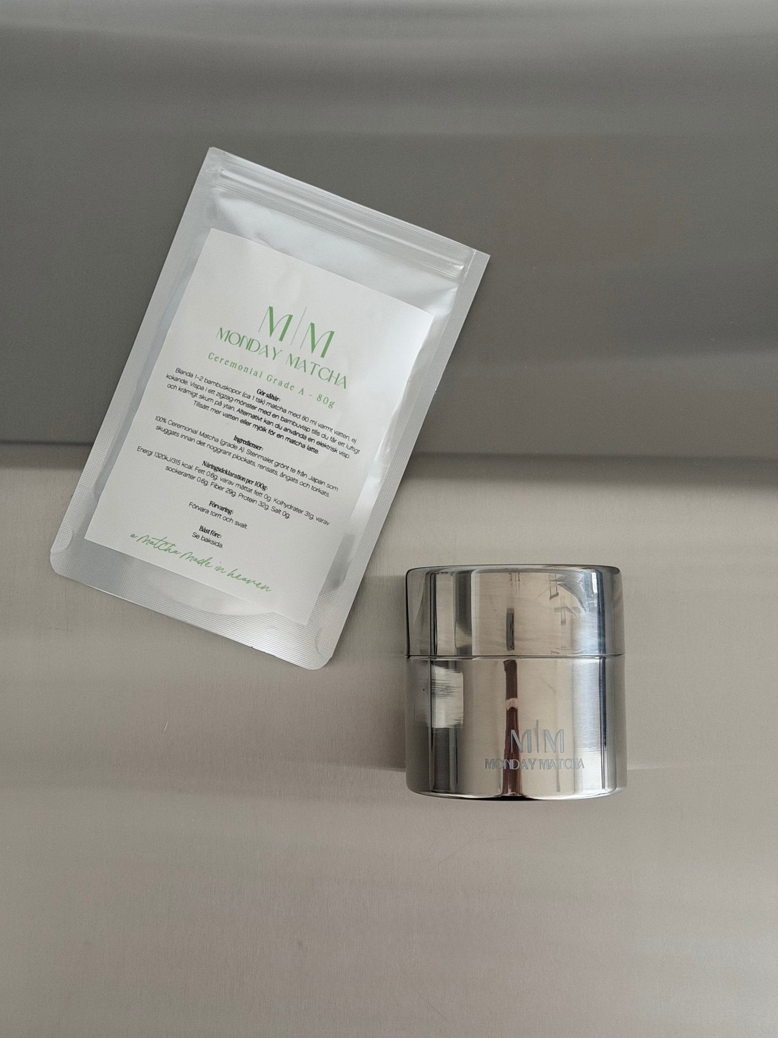 The Ritual (80g Matcha + Tin) | Ceremonial Grade A Matcha från Japan – Monday Matcha