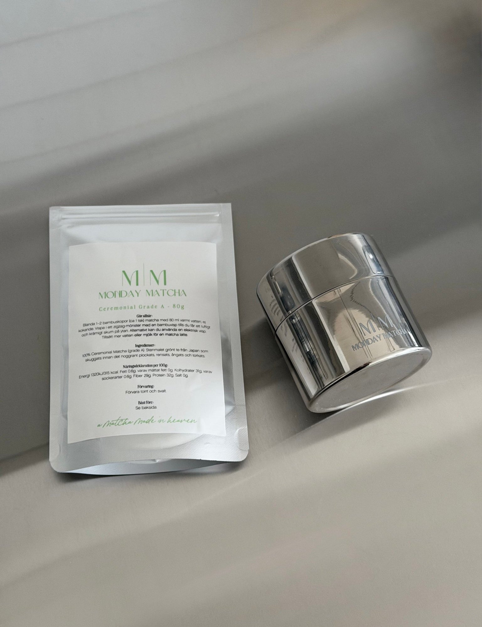 The Ritual (80g Matcha + Tin) | Ceremonial Grade A Matcha från Japan – Monday Matcha