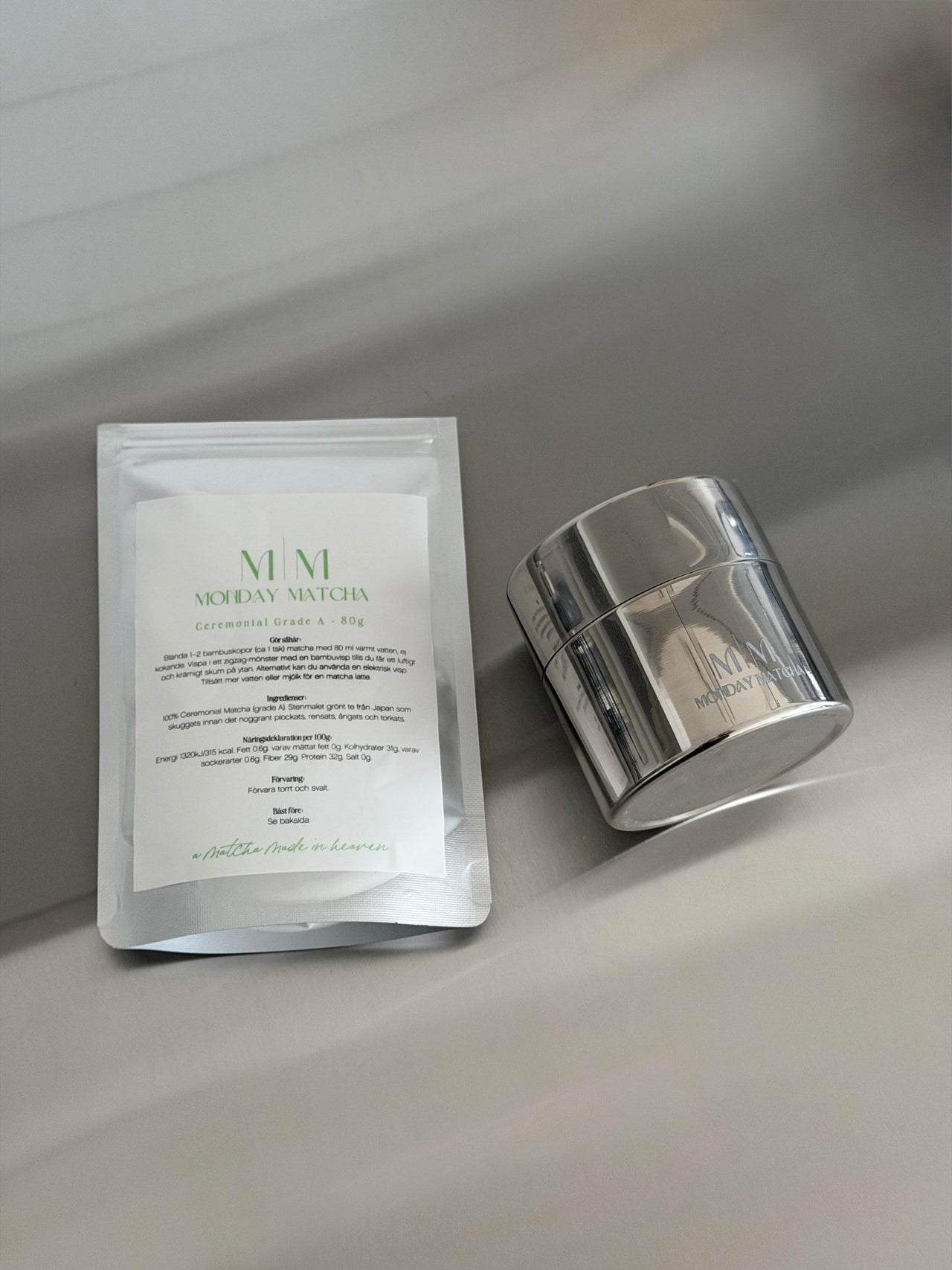 The Ritual (80g Matcha + Tin) | Ceremonial Grade A Matcha från Japan – Monday Matcha