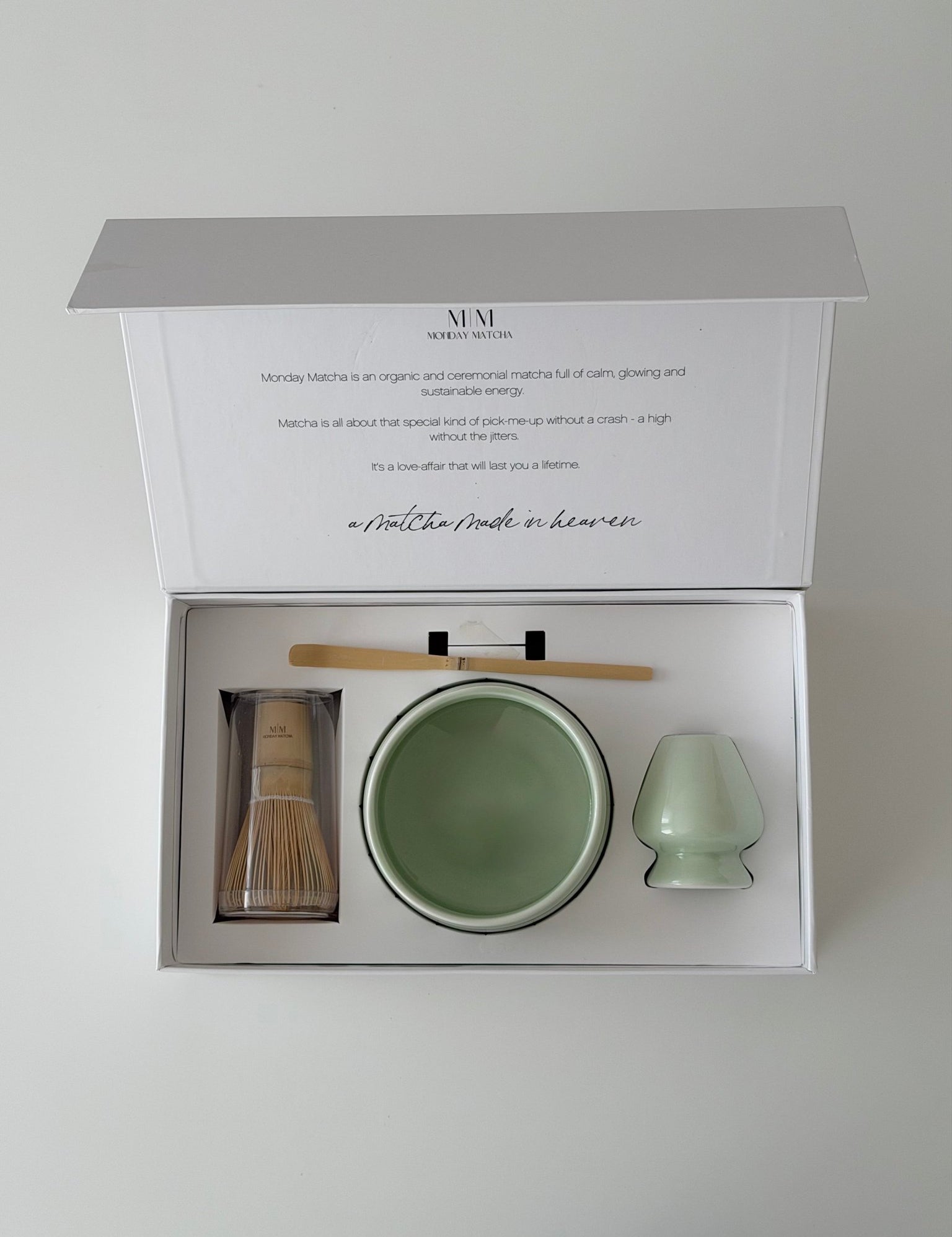 The Ritual Set (Mint Green) | Ceremonial Grade A Matcha från Japan – Monday Matcha
